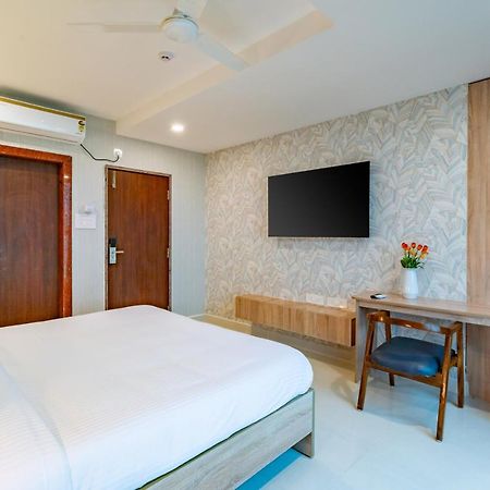 Harvey'S Hotels Hyderabad Exterior photo