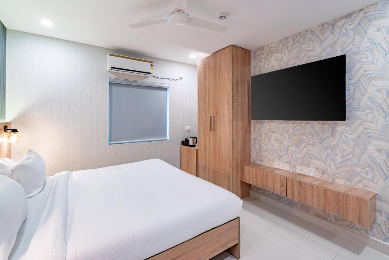 Harvey'S Hotels Hyderabad Exterior photo